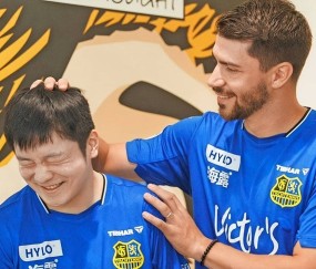 触底反弹！樊振东德甲首次二连胜，他赛后坦言全靠这两位“贵人”