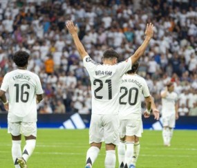 4-0，5-2！巴萨太强了，3次吊打皇马，巅峰173亿对阵，赢球=夺冠