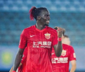 欧冠资格赛次回合：红星大胜红魔，阿拉木图逆转晋级！