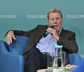 老雷谈澳波：列维吸取了曼联的教训，滕哈赫赢杯赛最终留任的后果