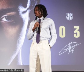 巴萨迎利好：瑞典新星罗尼·巴德吉即将上演西甲首秀